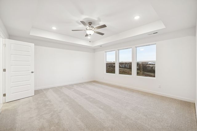 8008 Netterfield Drive, White House, TN 37188
