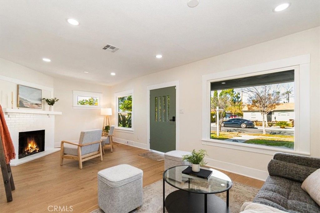 Image 6 of property listing at 4474 Highland, Riverside, CA 92506