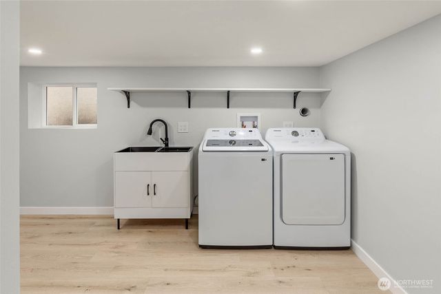 1312 NE 70th Street, Seattle, WA 98115