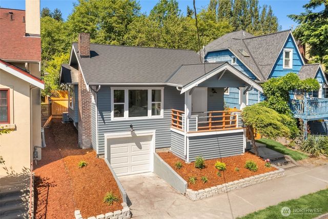 1312 NE 70th Street, Seattle, WA 98115