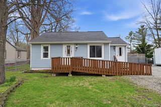 1028 Carlton Drive, York Charter Township, MI 48160
