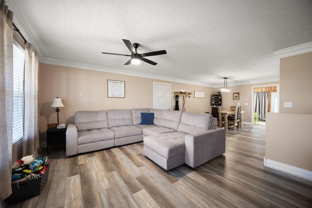 9983 N KY-1247 Highway, Eubank, KY 42567