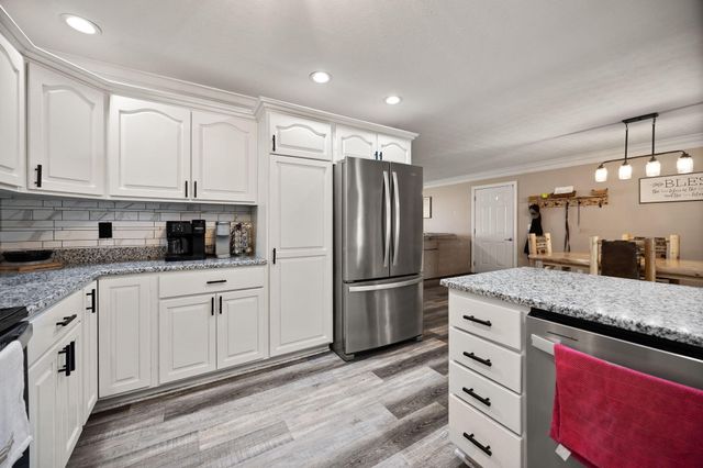 9983 N KY-1247 Highway, Eubank, KY 42567