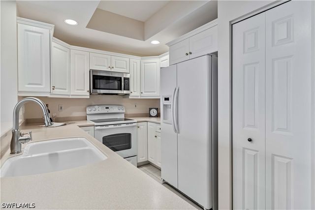 1001 Arbor Lake DR 1406, Naples, FL 34110