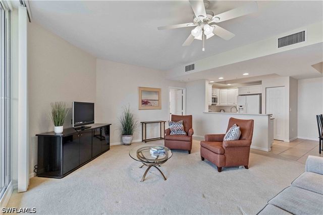 1001 Arbor Lake DR 1406, Naples, FL 34110