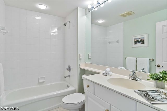 1001 Arbor Lake DR 1406, Naples, FL 34110