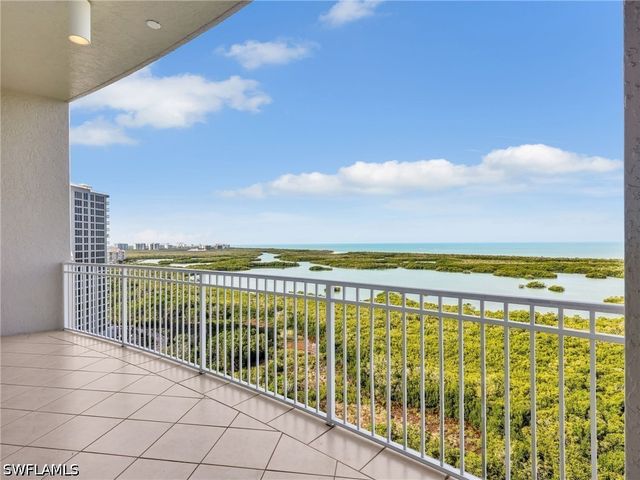 1001 Arbor Lake DR 1406, Naples, FL 34110