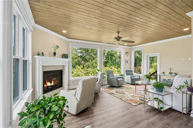3734 Cresswind SW Parkway, Gainesville, GA 30504