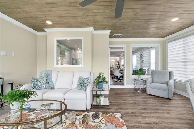 3734 Cresswind SW Parkway, Gainesville, GA 30504