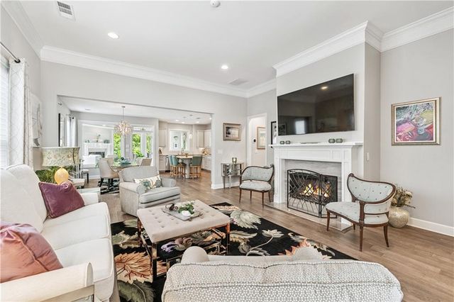 3734 Cresswind SW Parkway, Gainesville, GA 30504
