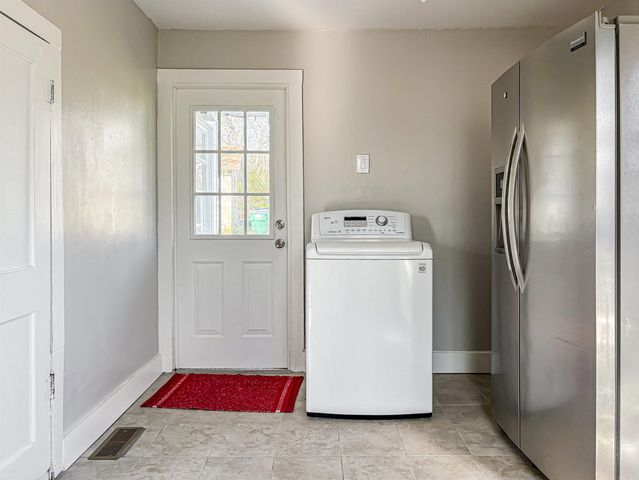 408 Estes Street, Yellville, AR 72687