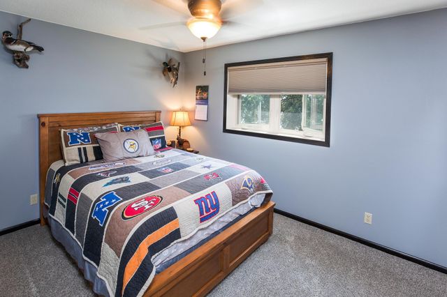 9077 82nd Avenue NE, Spicer, MN 56288
