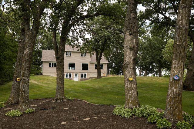 9077 82nd Avenue NE, Spicer, MN 56288