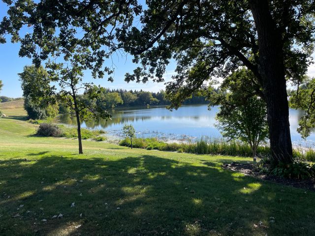 9077 82nd Avenue NE, Spicer, MN 56288