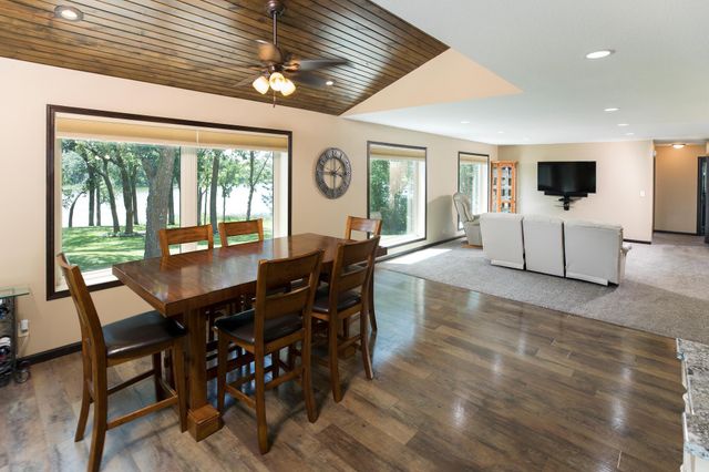 9077 82nd Avenue NE, Spicer, MN 56288