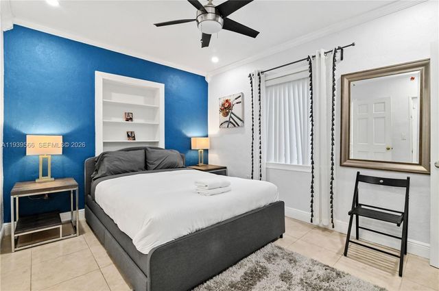 5841 SW 58th Ter 0, South Miami, FL 33143