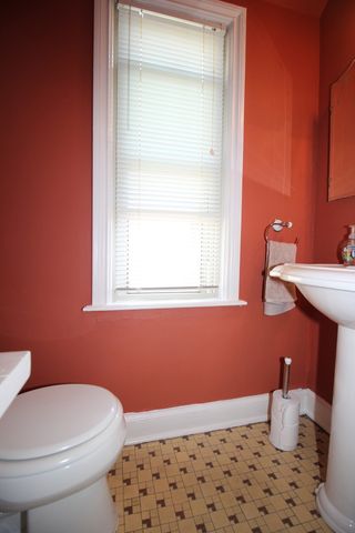 2258 W 115th Street, Chicago, IL 60643