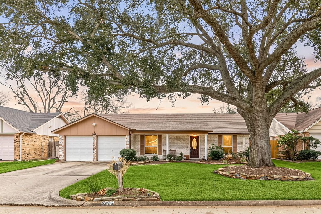 2222 Whiteback Drive, Houston, TX 77084