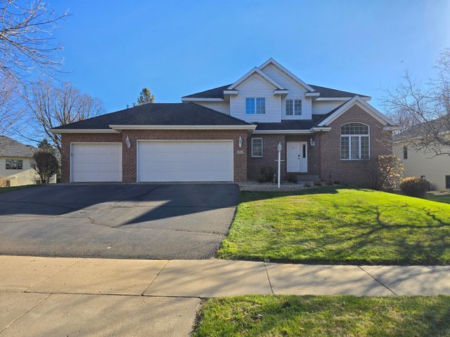 2010 25th Street S, Saint Cloud, MN 56301