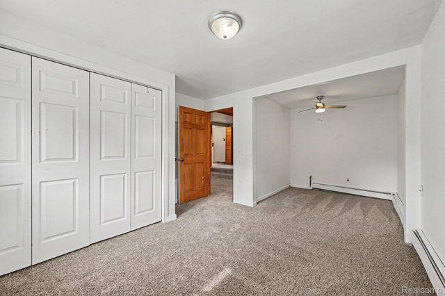 3566 Lotus Drive, Waterford Charter Township, MI 48329