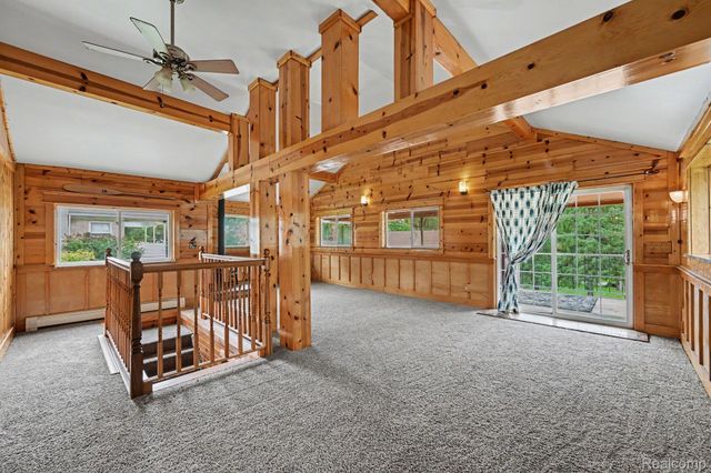 3566 Lotus Drive, Waterford Charter Township, MI 48329