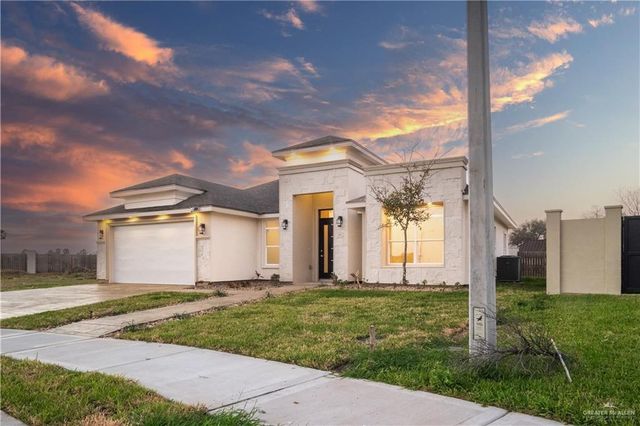 2107 E Weston Street, Edinburg, TX 78542