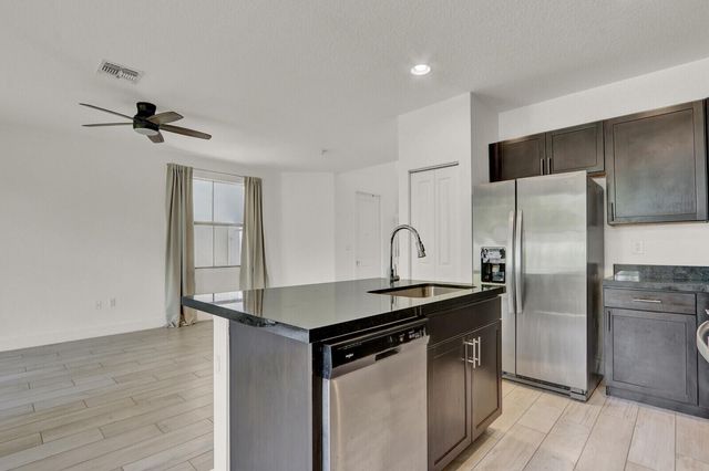 4008 Sequoia Place, Riviera Beach, FL 33410