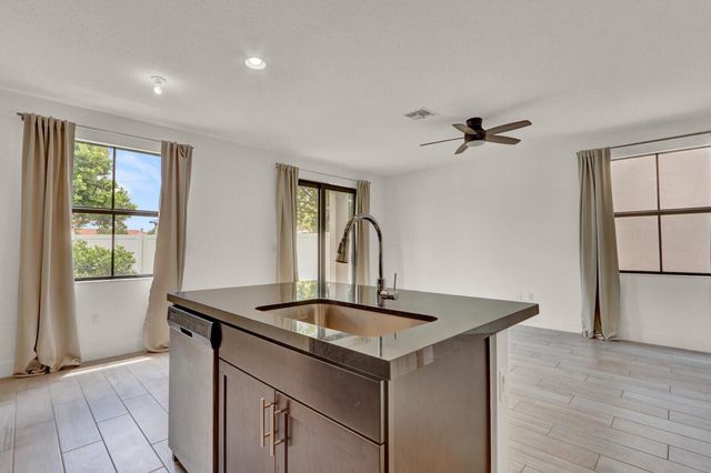 4008 Sequoia Place, Riviera Beach, FL 33410