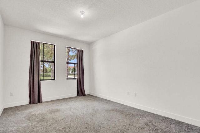 4008 Sequoia Place, Riviera Beach, FL 33410
