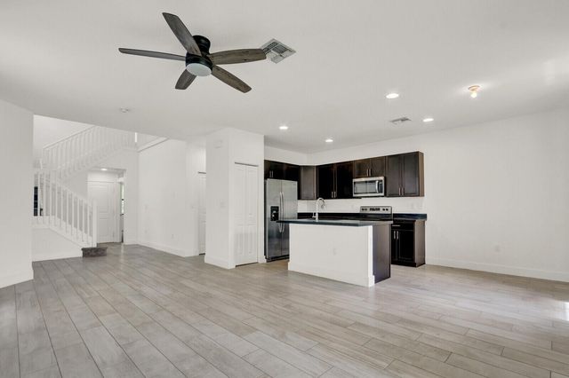 4008 Sequoia Place, Riviera Beach, FL 33410