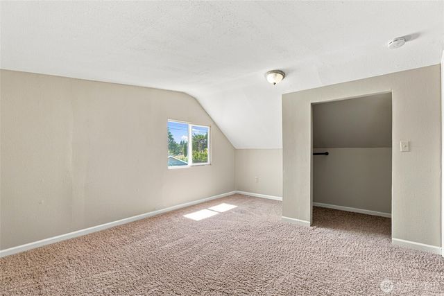 1016 E 61st Street, Tacoma, WA 98404