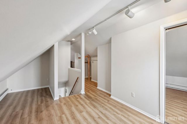 189 Bloomfield Avenue, Iselin, NJ 08830