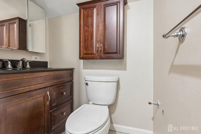 189 Bloomfield Avenue, Iselin, NJ 08830