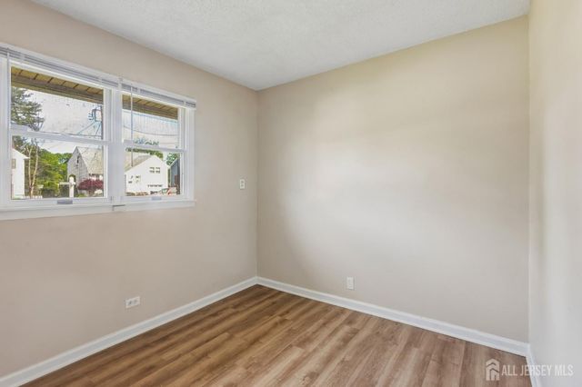 189 Bloomfield Avenue, Iselin, NJ 08830
