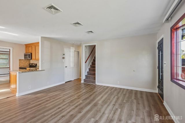 189 Bloomfield Avenue, Iselin, NJ 08830