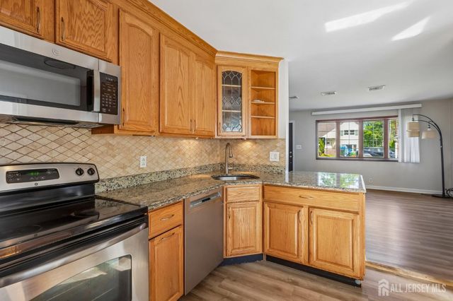 189 Bloomfield Avenue, Iselin, NJ 08830