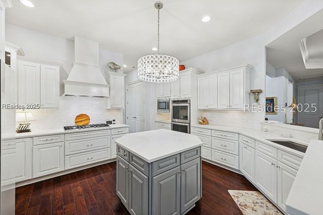 255 Bamberg Dr, Bluffton, SC 29910