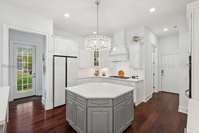 255 Bamberg Dr, Bluffton, SC 29910