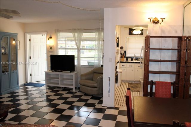5300 Washington Street H134, Hollywood, FL 33021