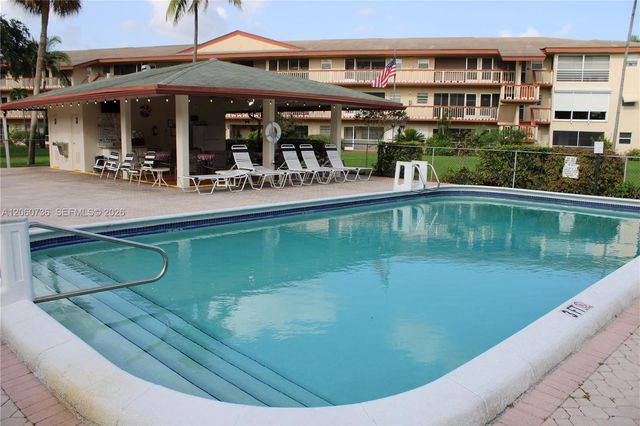 5300 Washington Street H134, Hollywood, FL 33021