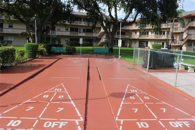 5300 Washington Street H134, Hollywood, FL 33021