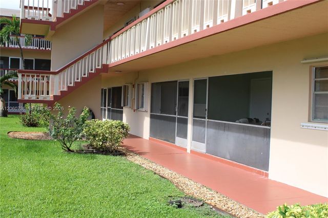 5300 Washington Street H134, Hollywood, FL 33021