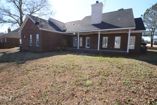 130 Lee Road 2002, Phenix City, AL 36870