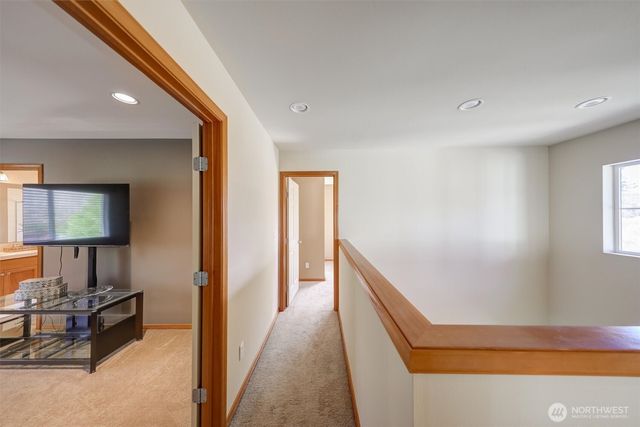 252 Quincy Avenue NE, Renton, WA 98059