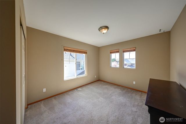 252 Quincy Avenue NE, Renton, WA 98059