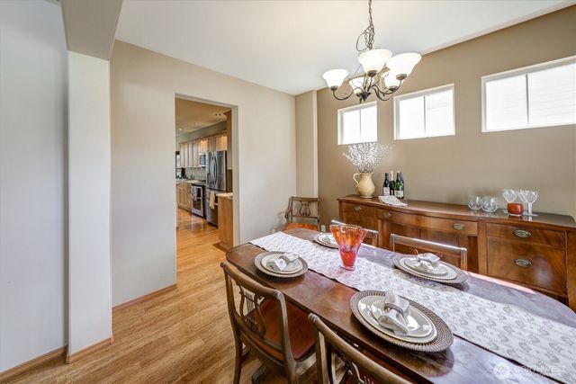 252 Quincy Avenue NE, Renton, WA 98059