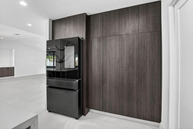 20833 Sonrisa Way, Boca Raton, FL 33433