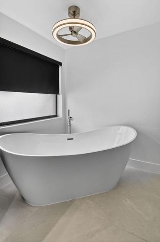 20833 Sonrisa Way, Boca Raton, FL 33433