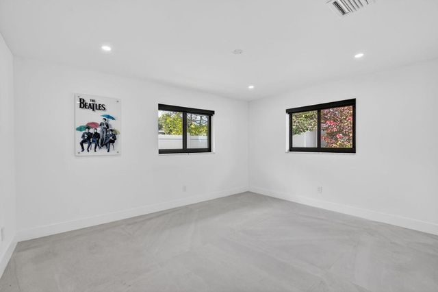 20833 Sonrisa Way, Boca Raton, FL 33433