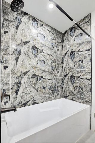 20833 Sonrisa Way, Boca Raton, FL 33433